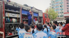 消防员组团走进广东校园送上“安全必修课”